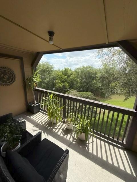 355 LAKEPOINTE DR #304, ALTAMONTE SPRINGS, FL, 32701