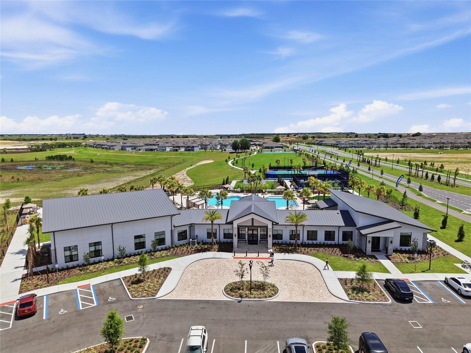 2707 RUNNERS CIR, CLERMONT, FL, 34714