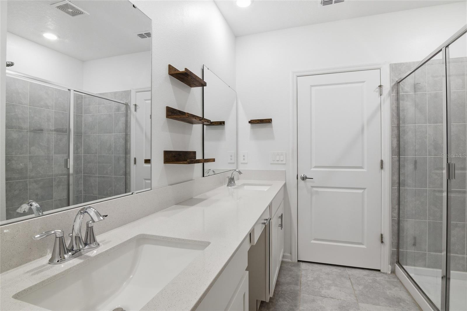 2707 RUNNERS CIR, CLERMONT, FL, 34714