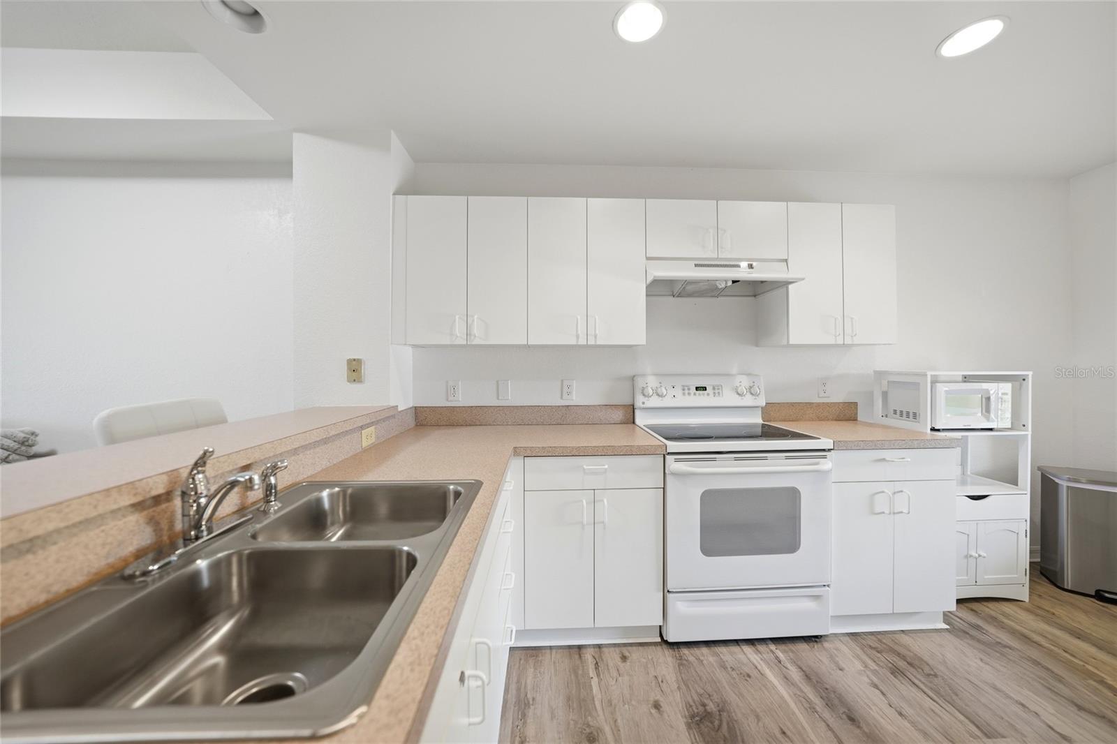 1295 SAXONY CIR #2103, PUNTA GORDA, FL, 33983