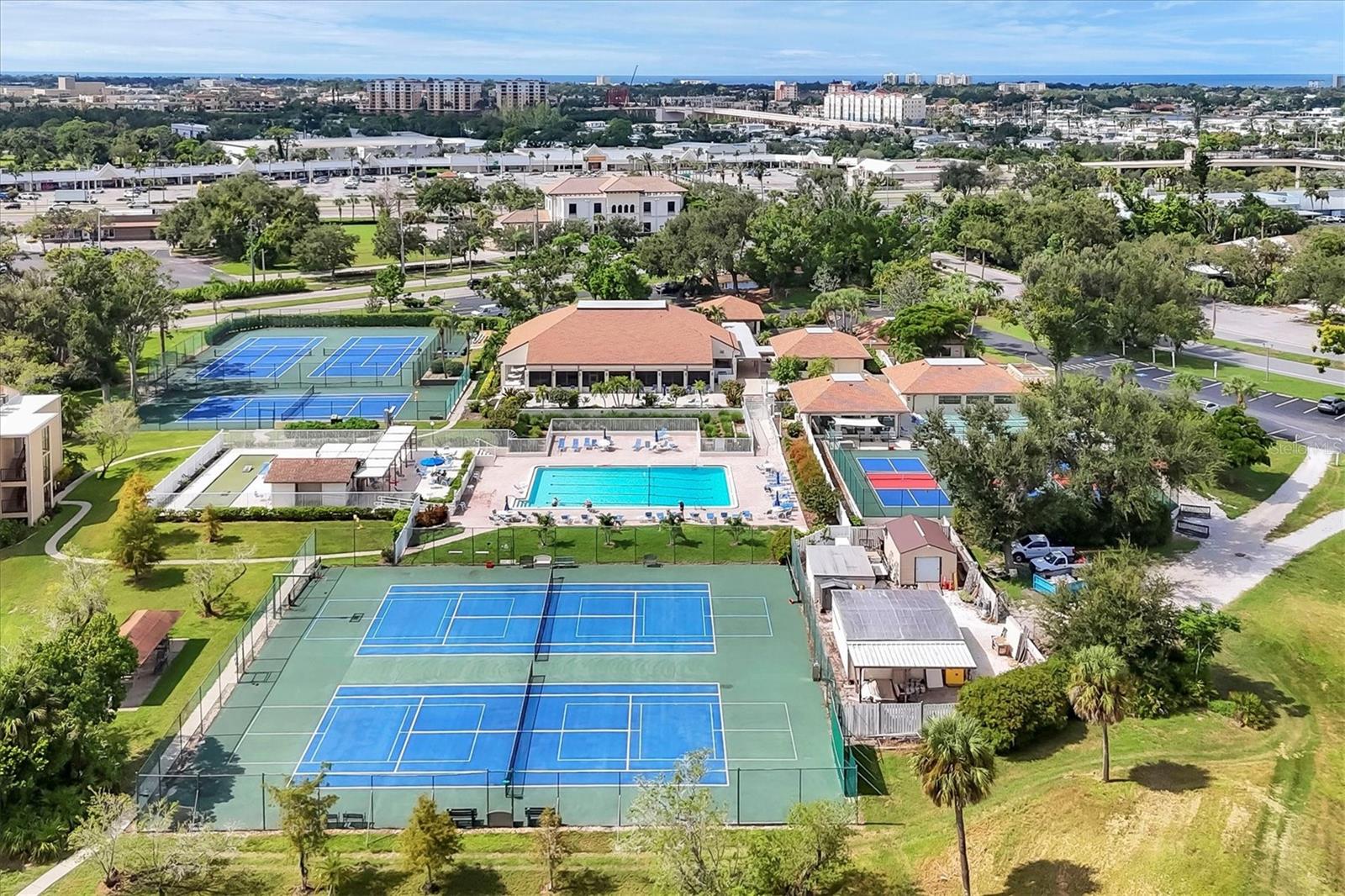 680 WHITE PINE TREE RD #61, VENICE, FL, 34285