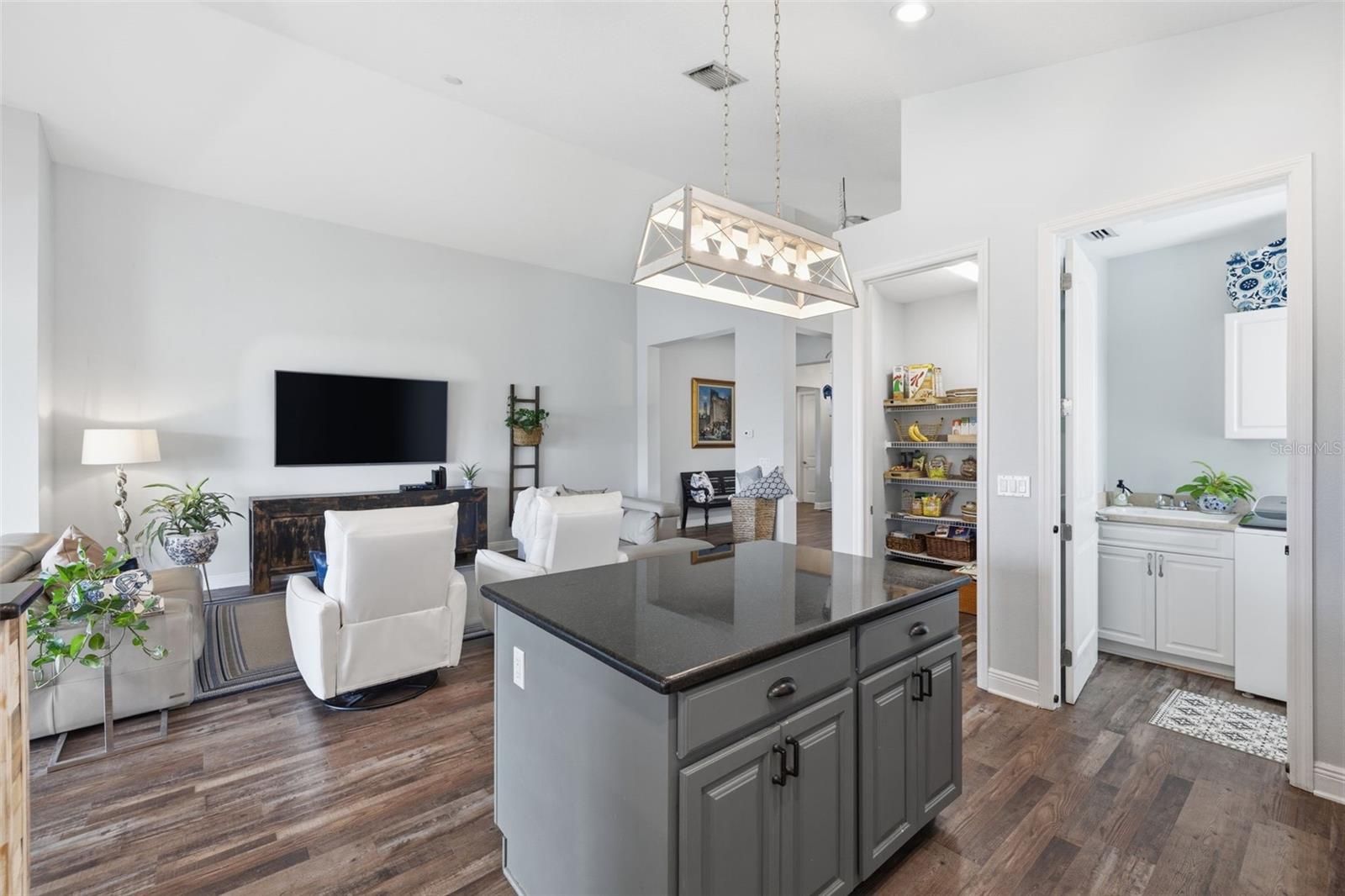 570 BIMINI BAY BLVD, APOLLO BEACH, FL, 33572