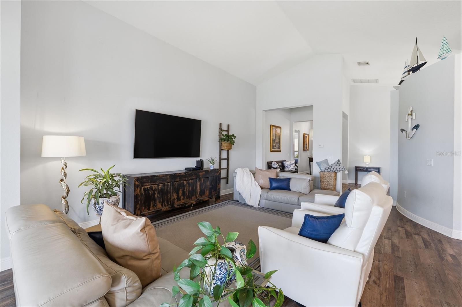 570 BIMINI BAY BLVD, APOLLO BEACH, FL, 33572