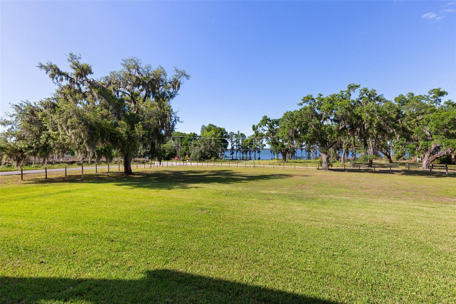 3321 N KINGSWAY RD, THONOTOSASSA, FL, 33592