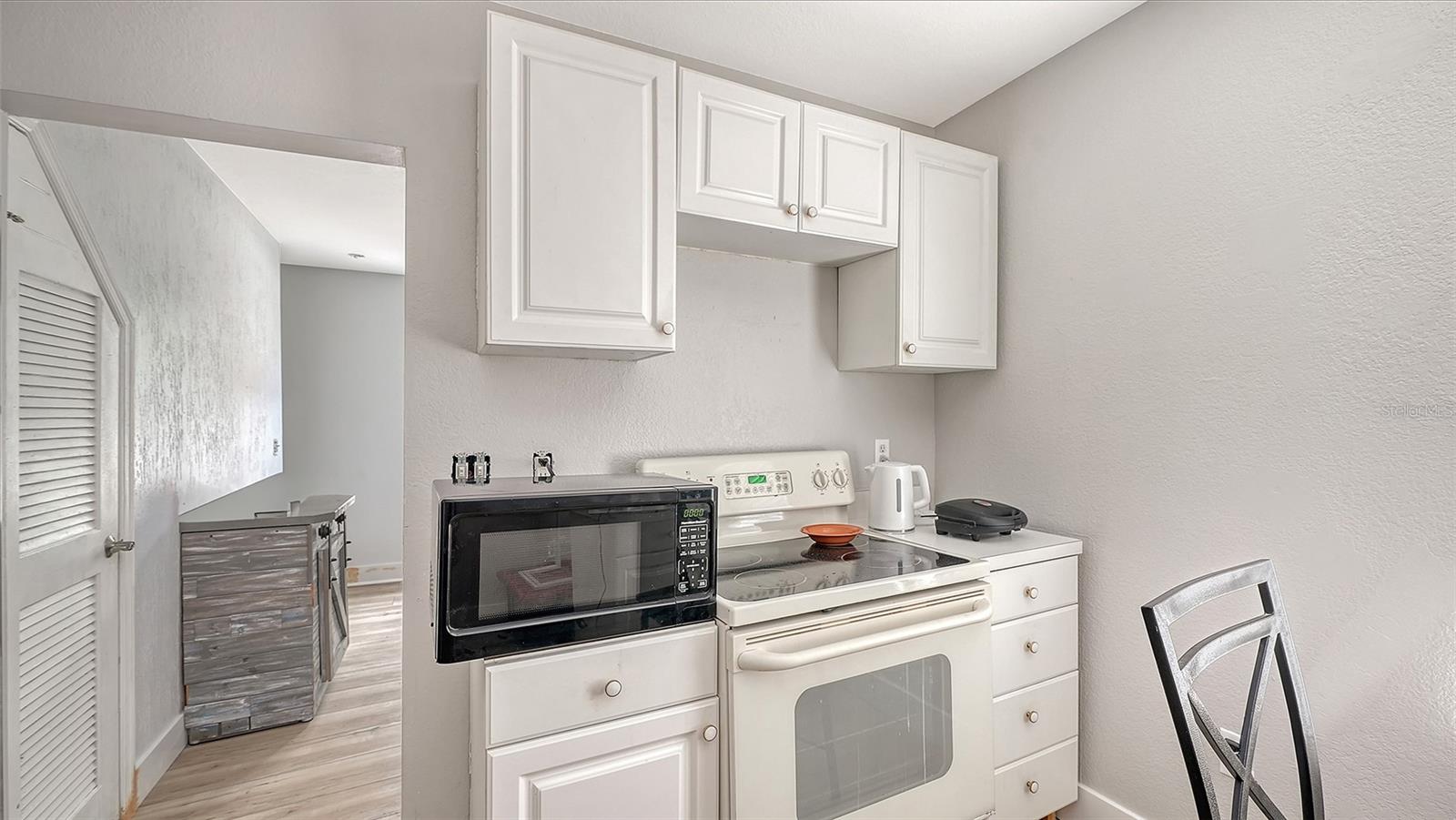 420 KUMQUAT CT, SARASOTA, FL, 34236