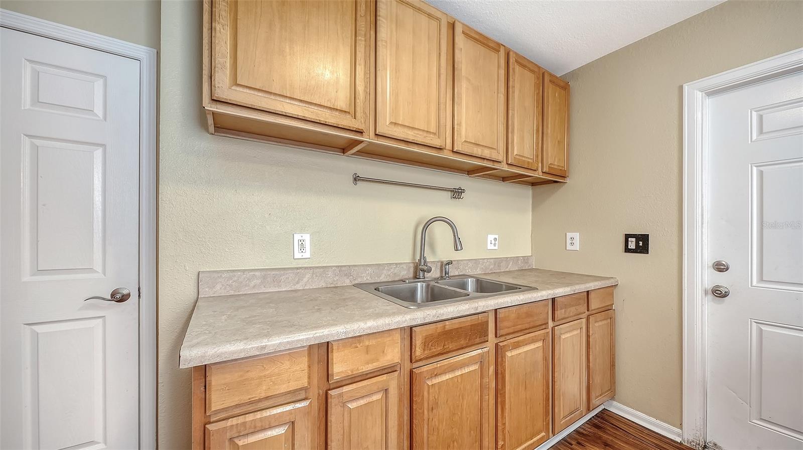 420 KUMQUAT CT, SARASOTA, FL, 34236