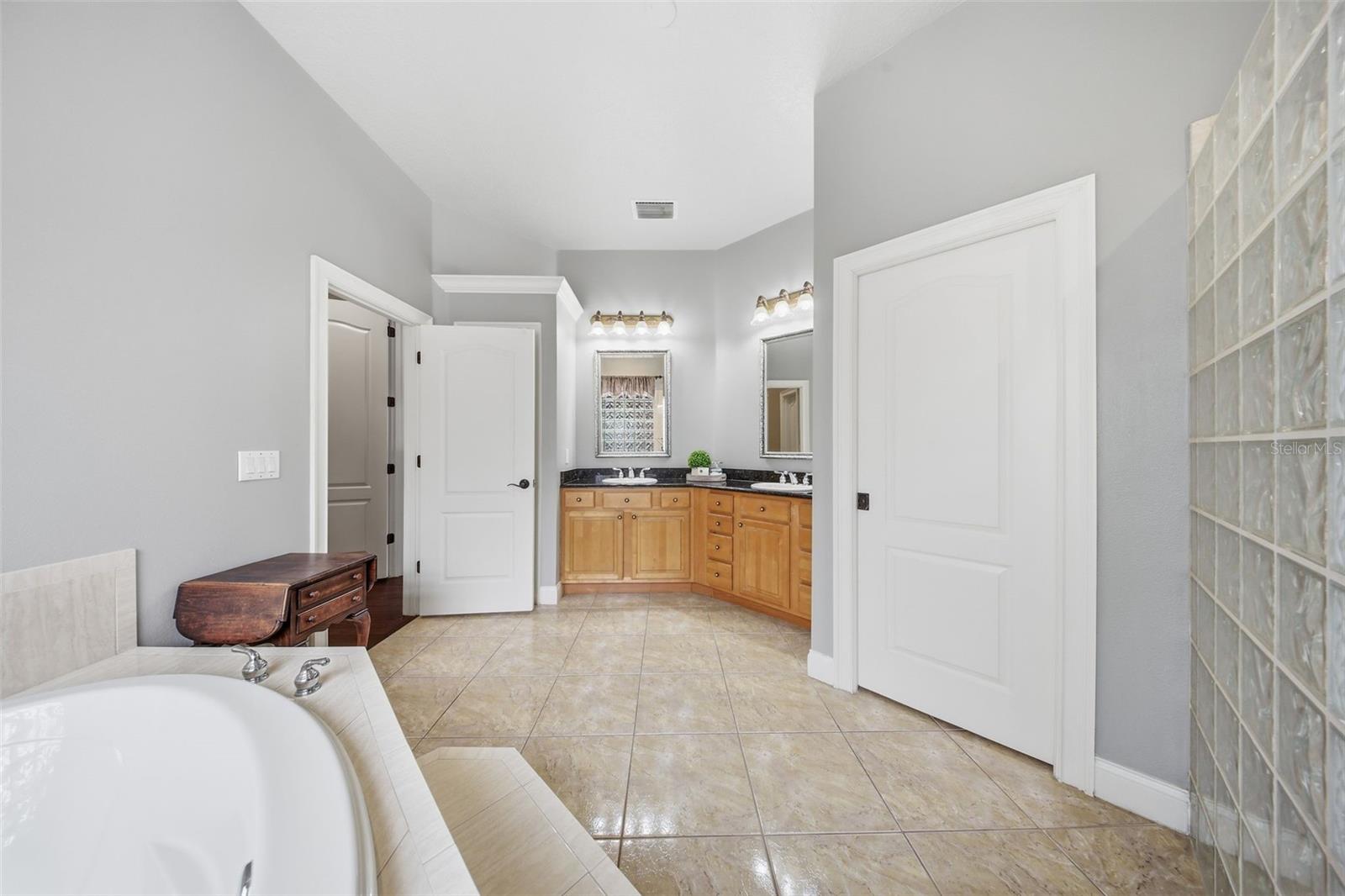 408 AVONDALE CT, WINTER SPRINGS, FL, 32708