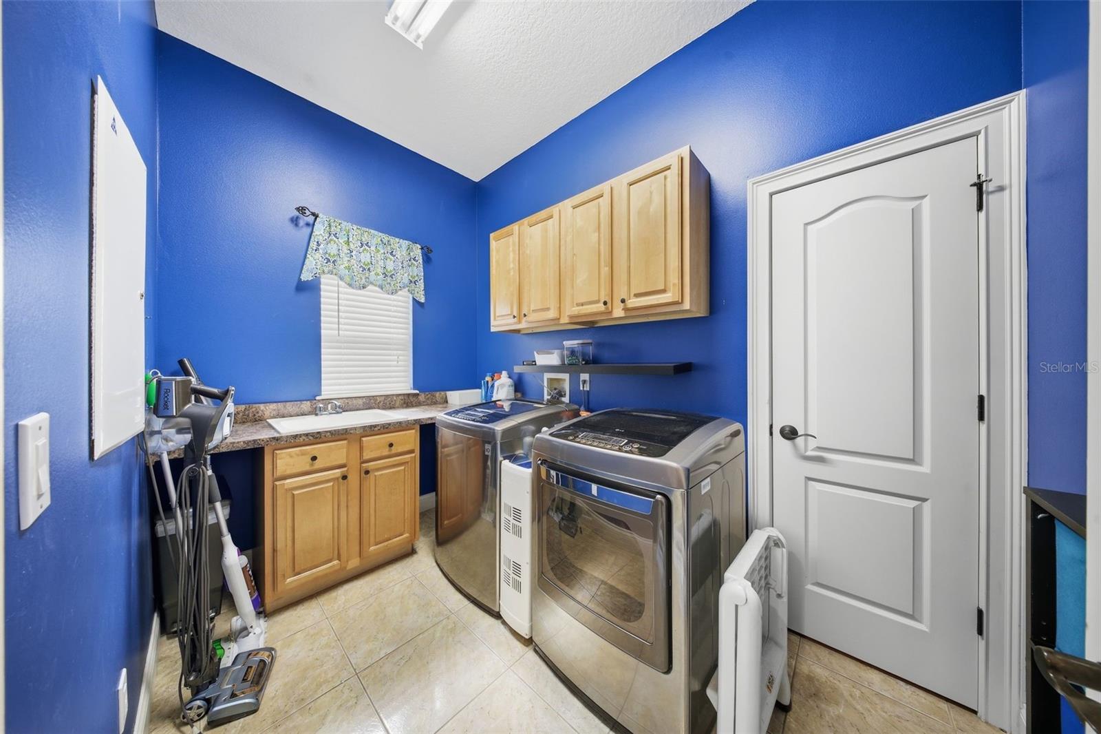 408 AVONDALE CT, WINTER SPRINGS, FL, 32708