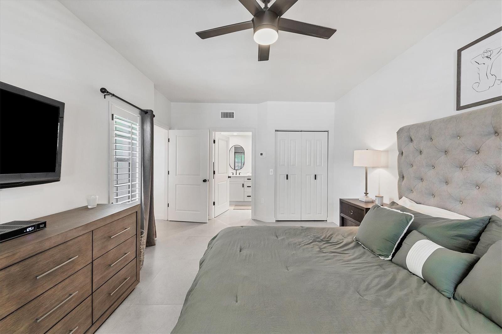 3401 54TH DR W #203, BRADENTON, FL, 34210