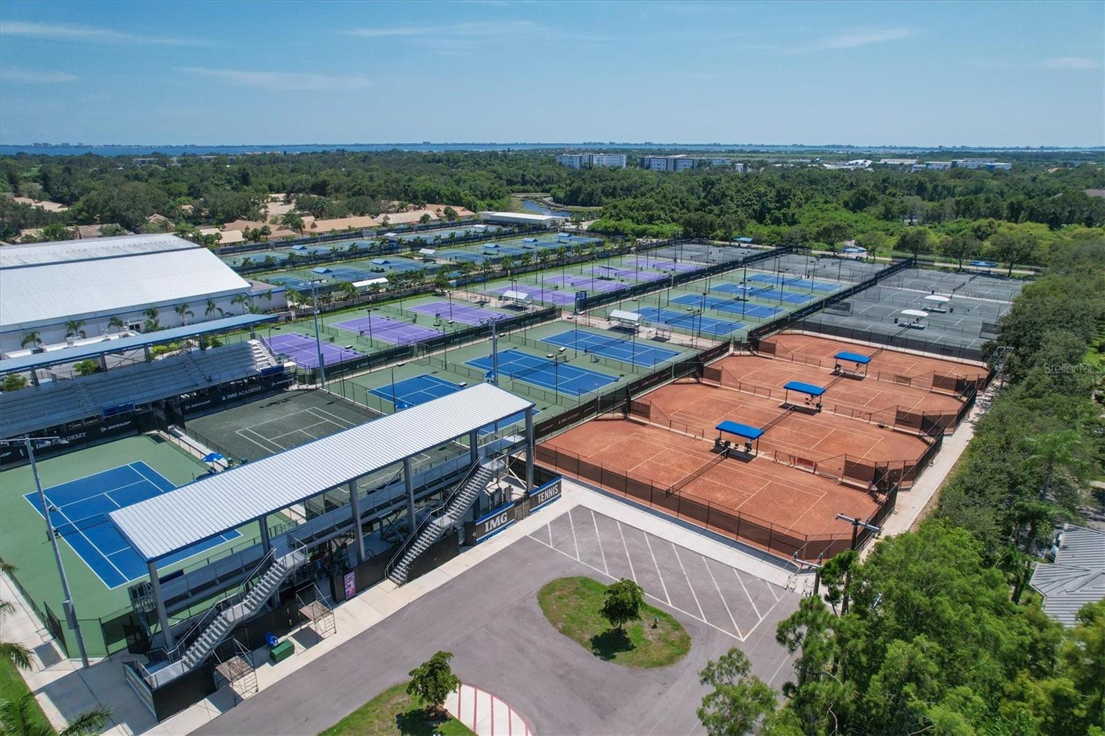 3401 54TH DR W #203, BRADENTON, FL, 34210