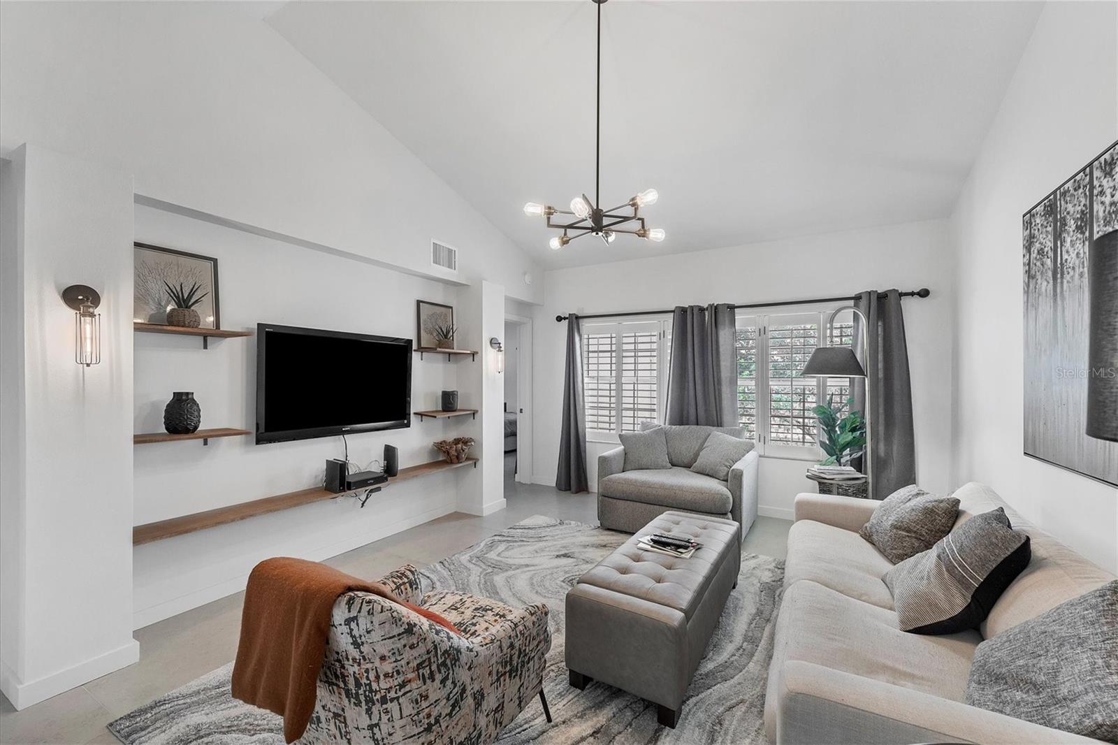 3401 54TH DR W #203, BRADENTON, FL, 34210