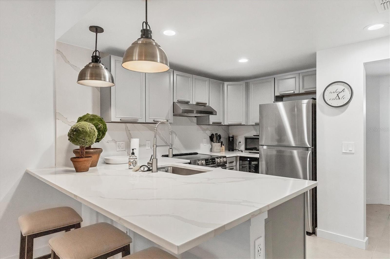 3401 54TH DR W #203, BRADENTON, FL, 34210