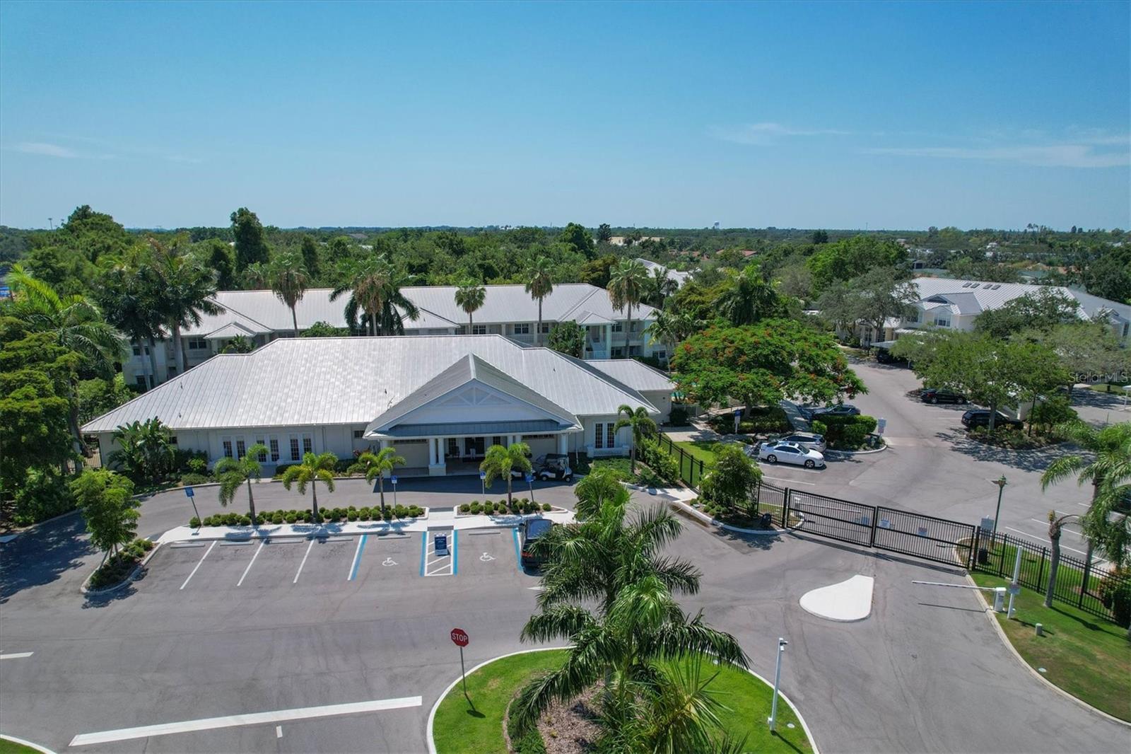 3401 54TH DR W #203, BRADENTON, FL, 34210