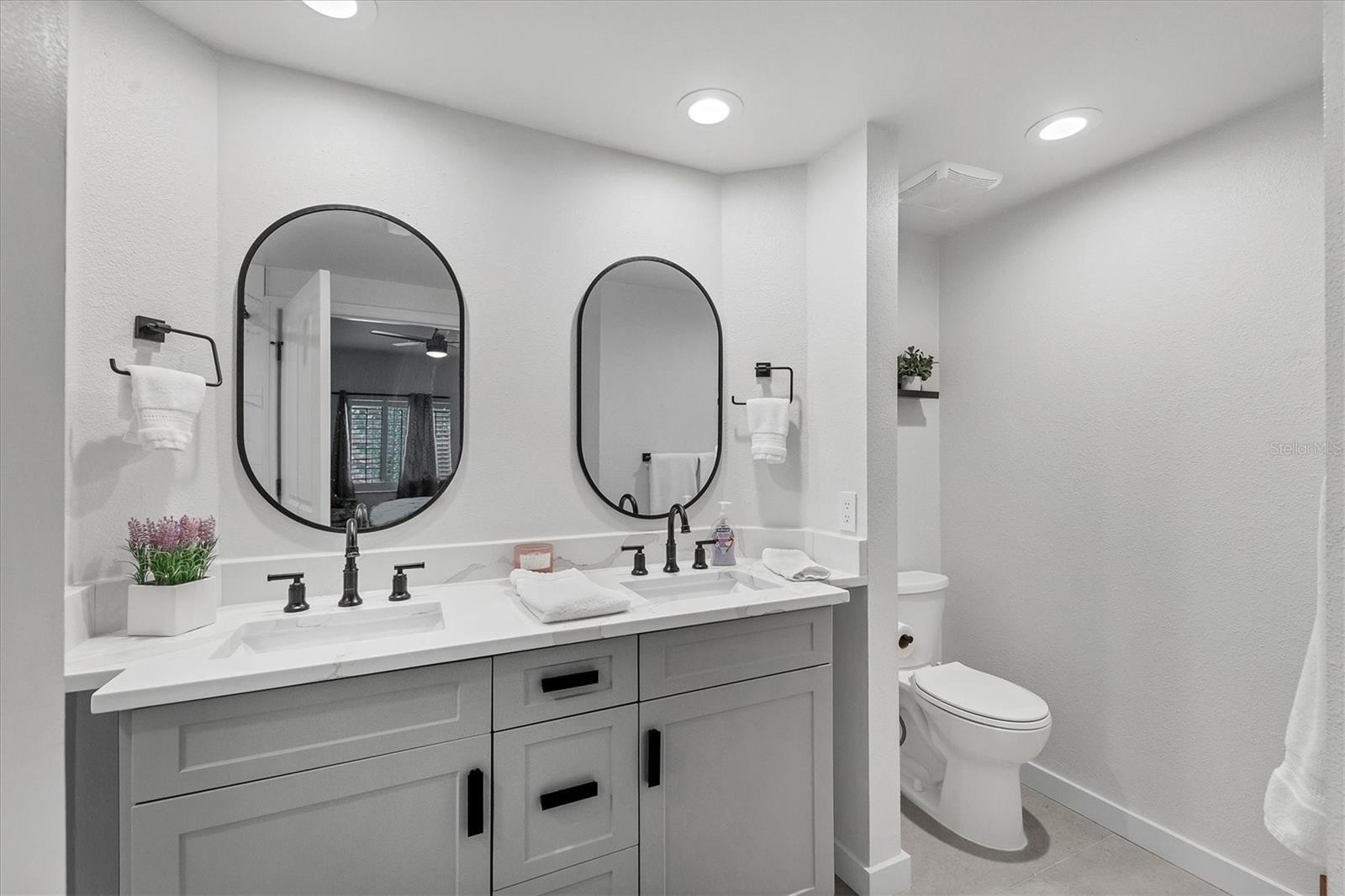 3401 54TH DR W #203, BRADENTON, FL, 34210