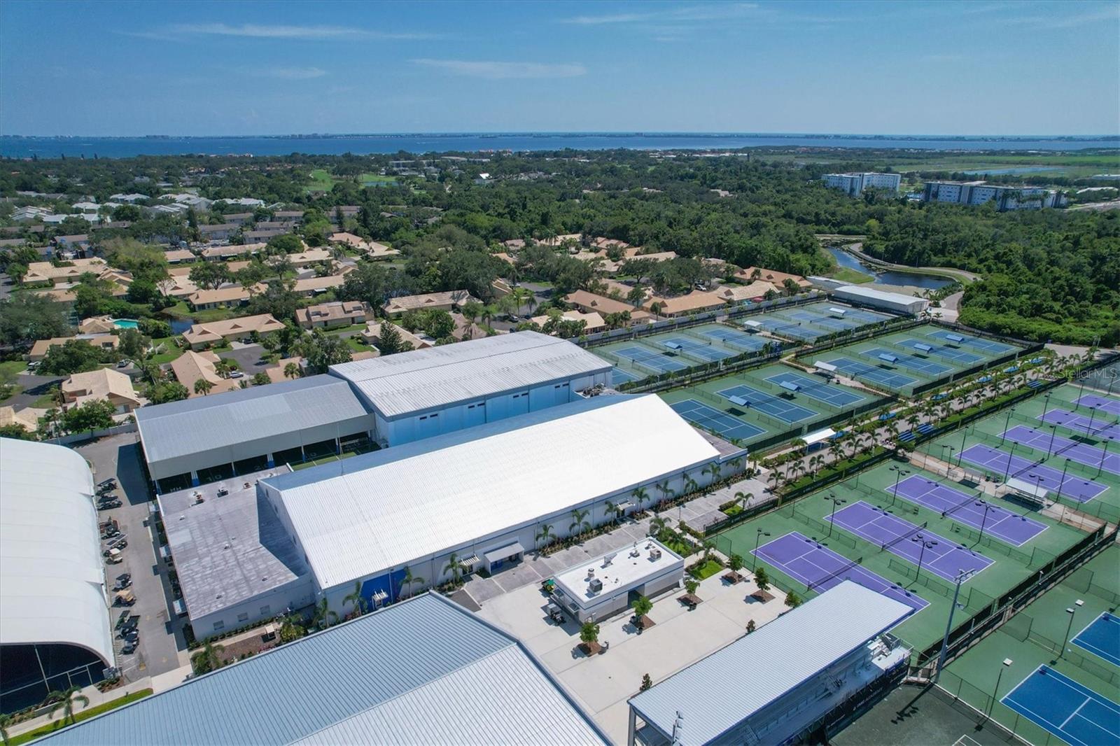 3401 54TH DR W #203, BRADENTON, FL, 34210