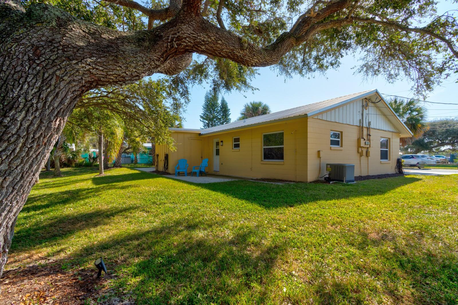 712-714 OAKWOOD AVE, NEW SMYRNA BEACH, FL, 32169