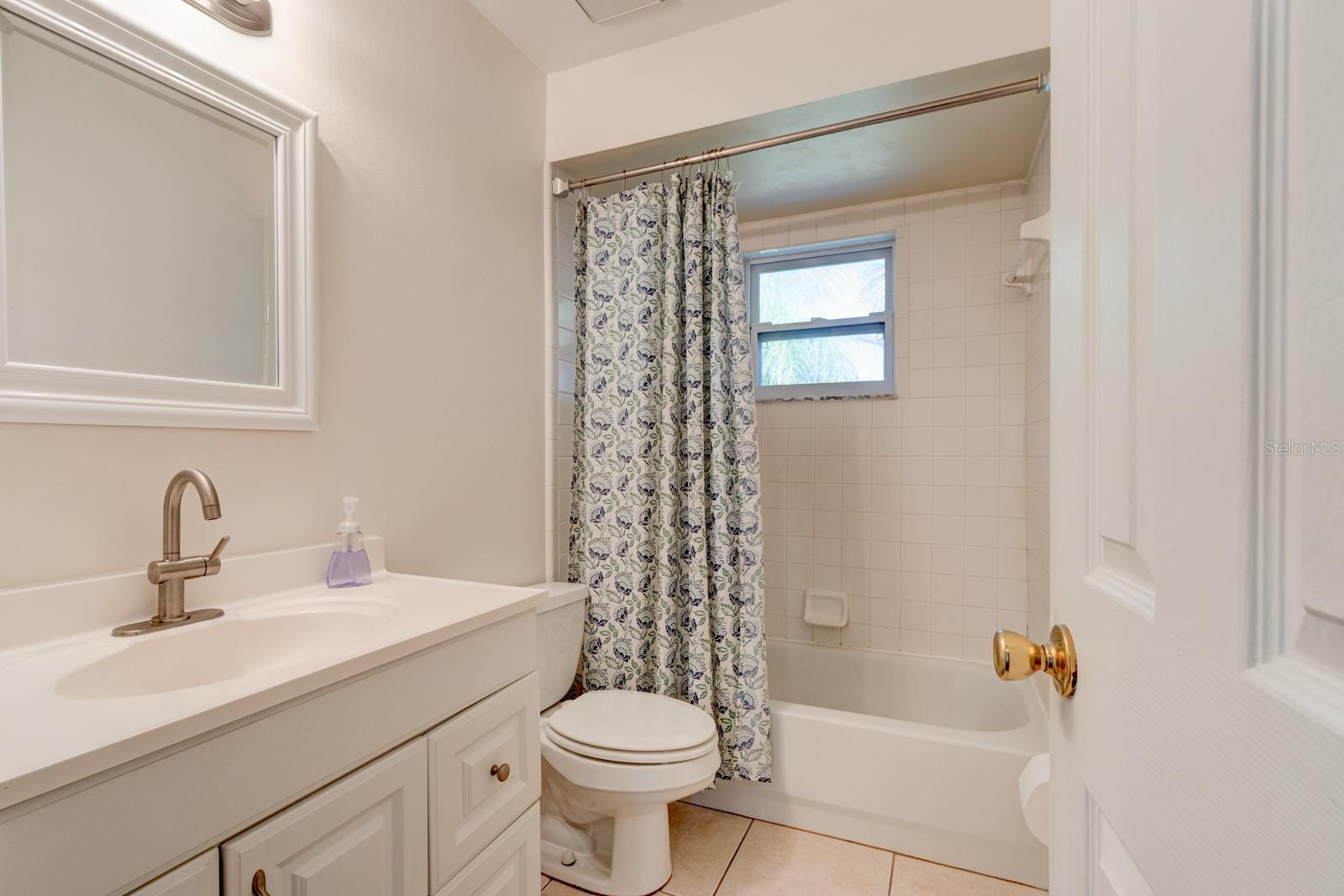 712-714 OAKWOOD AVE, NEW SMYRNA BEACH, FL, 32169