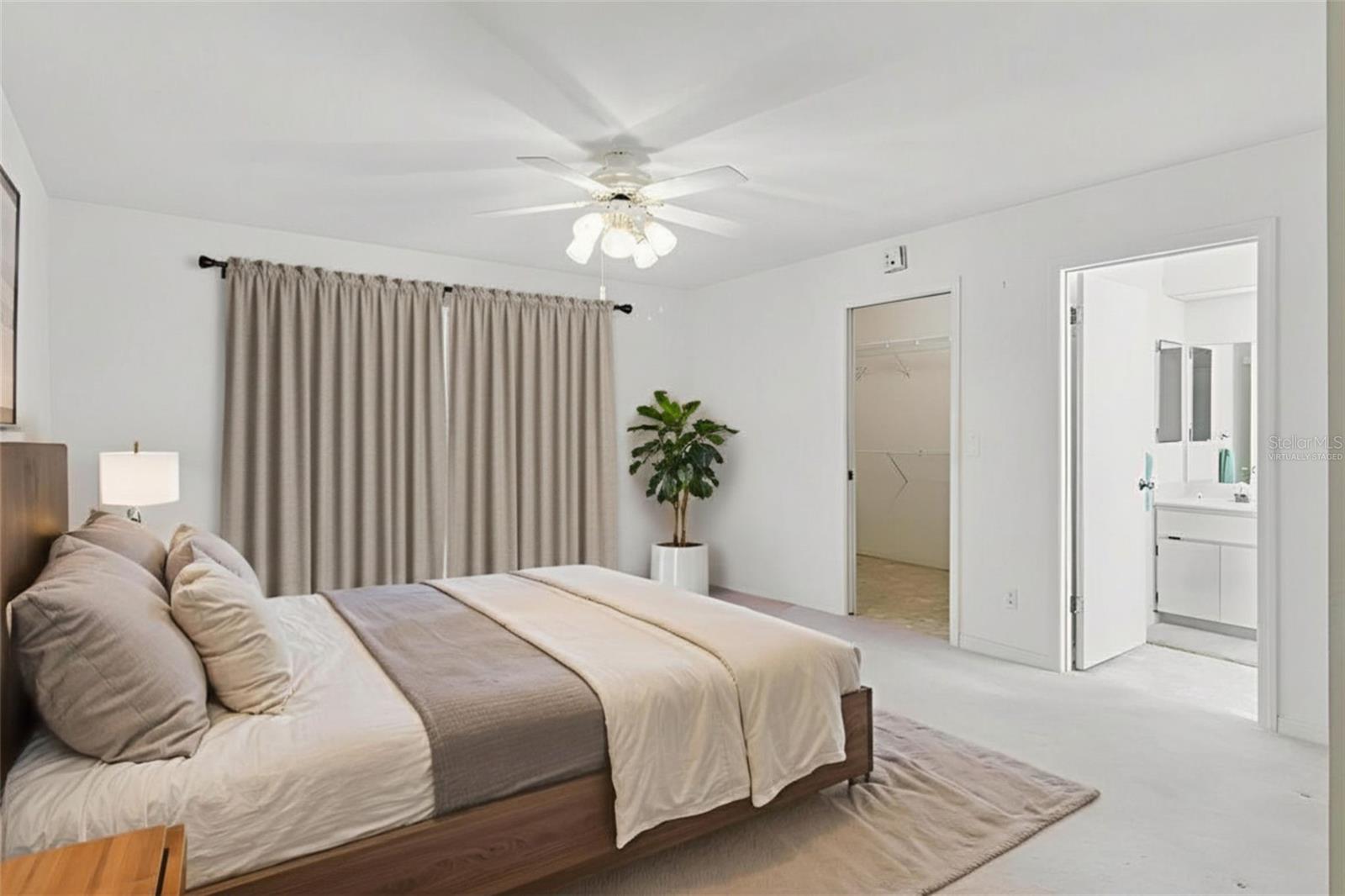 26245 NEWCOMBE CIR, LEESBURG, FL, 34748