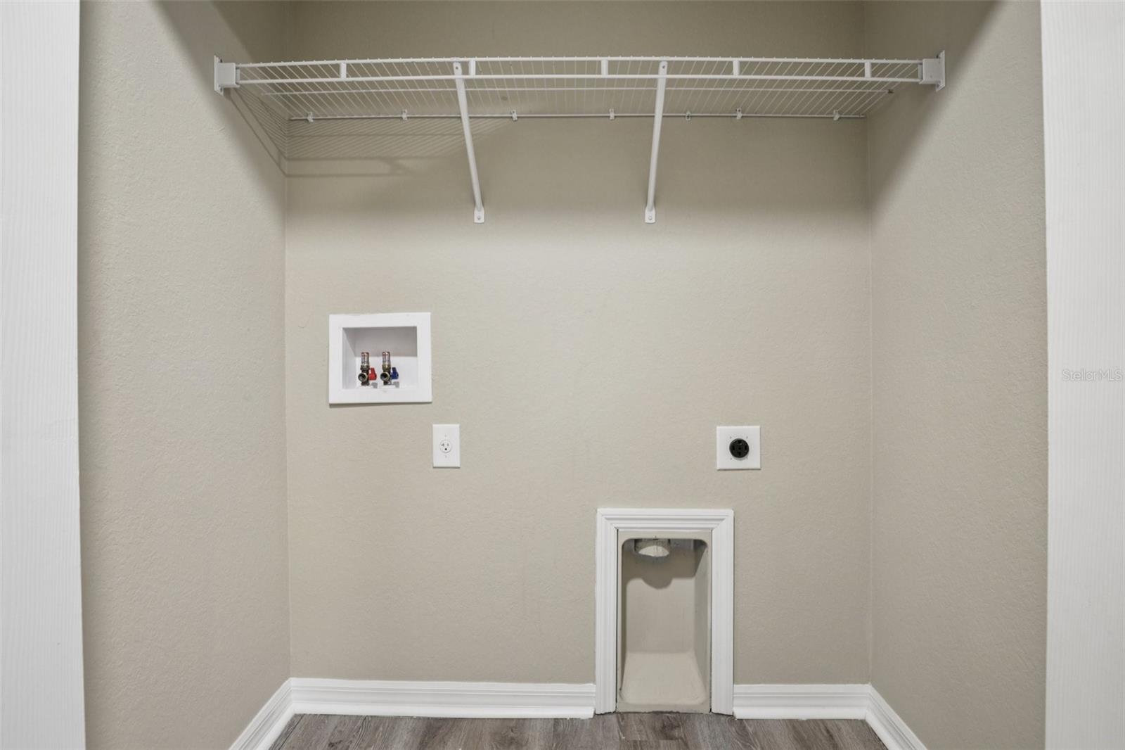 2012 NW JUANITA PL, CAPE CORAL, FL, 33993