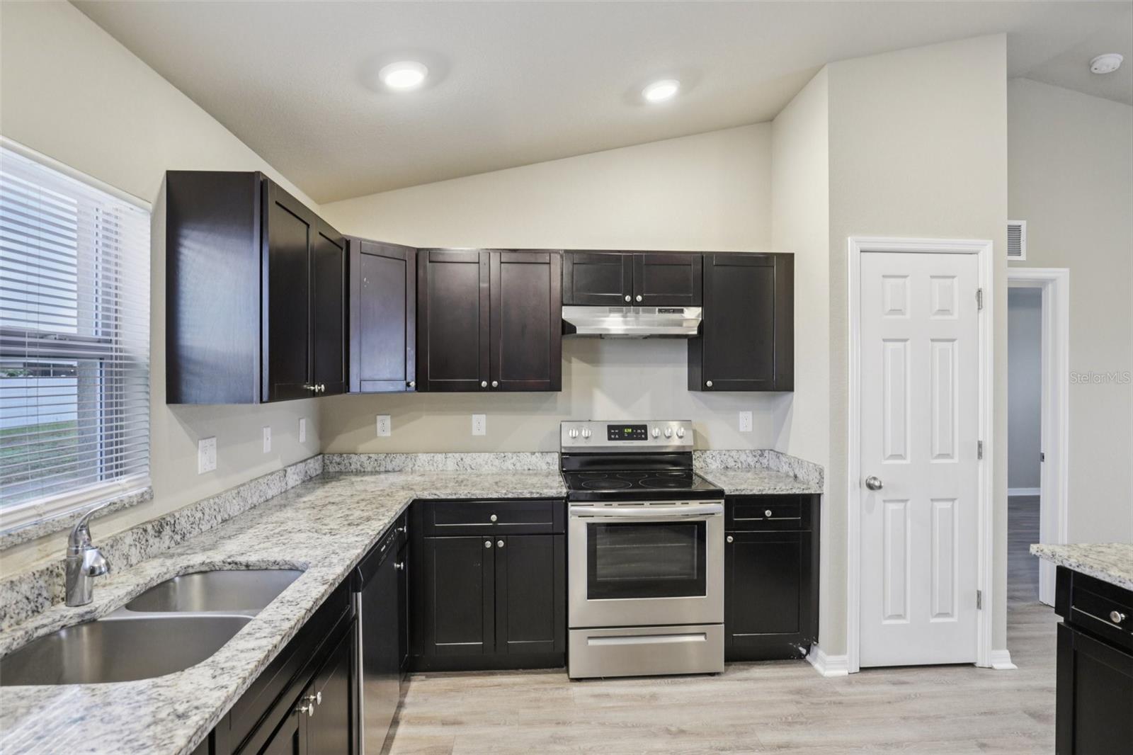 2012 NW JUANITA PL, CAPE CORAL, FL, 33993