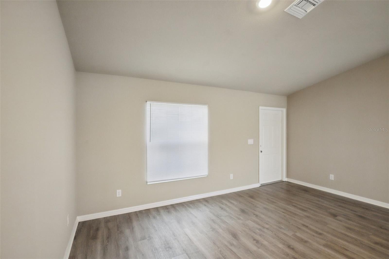 2012 NW JUANITA PL, CAPE CORAL, FL, 33993