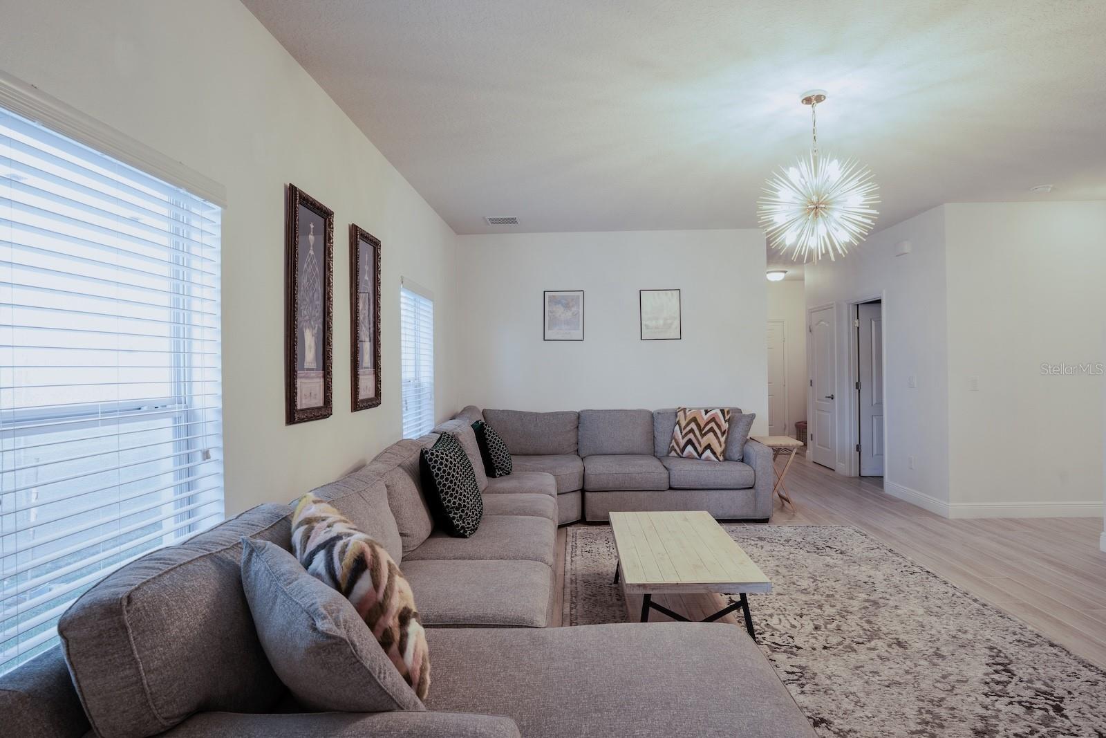 8610 TURNSTONE SHORE LN, RIVERVIEW, FL, 33578