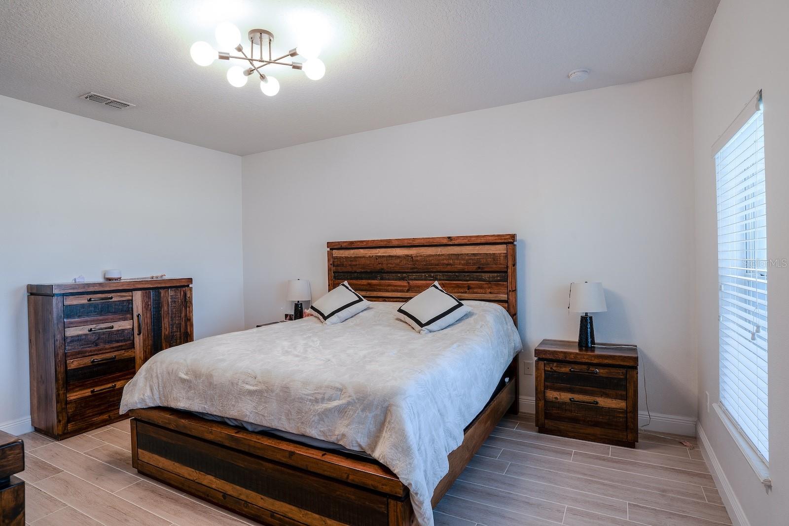 8610 TURNSTONE SHORE LN, RIVERVIEW, FL, 33578