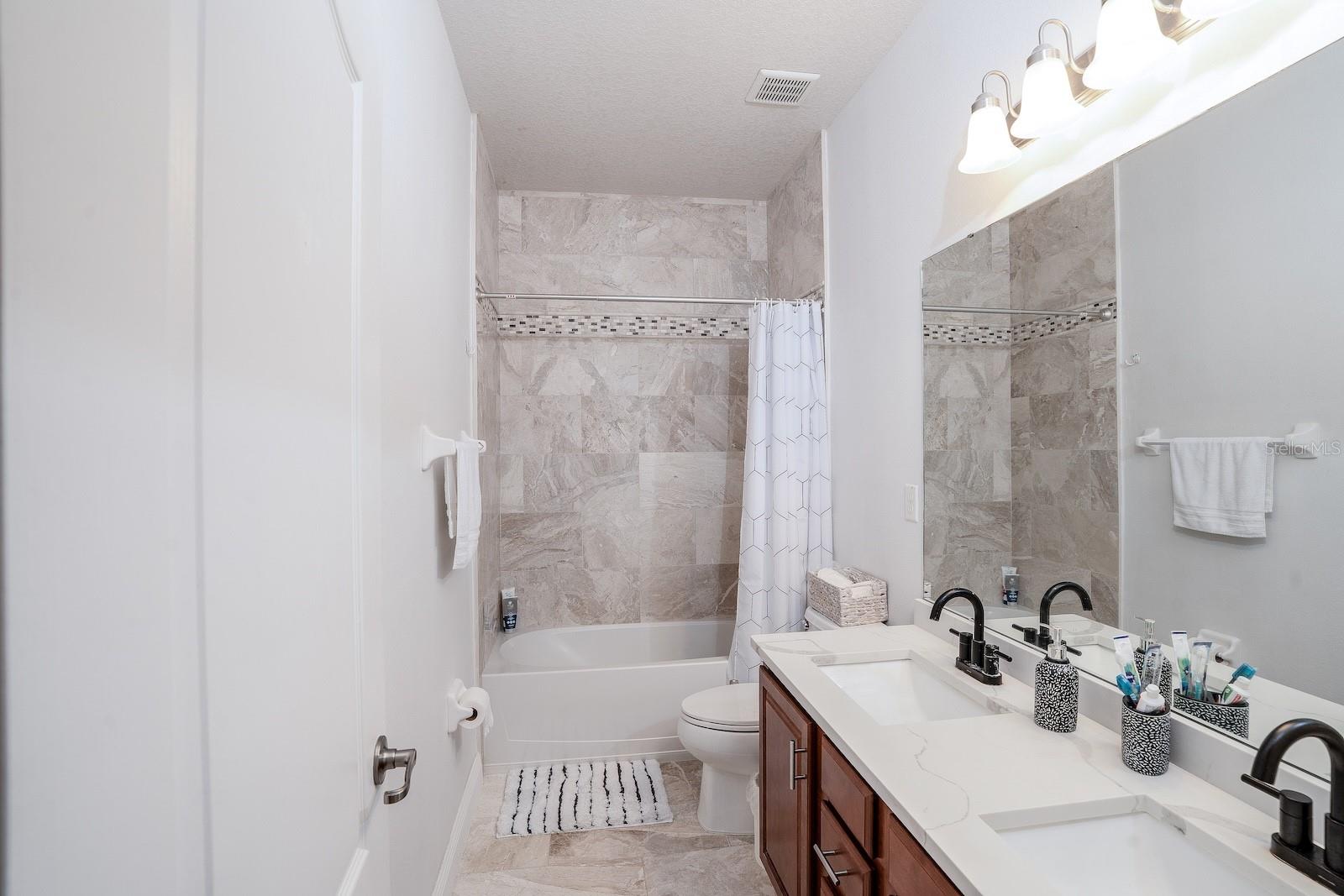 8610 TURNSTONE SHORE LN, RIVERVIEW, FL, 33578