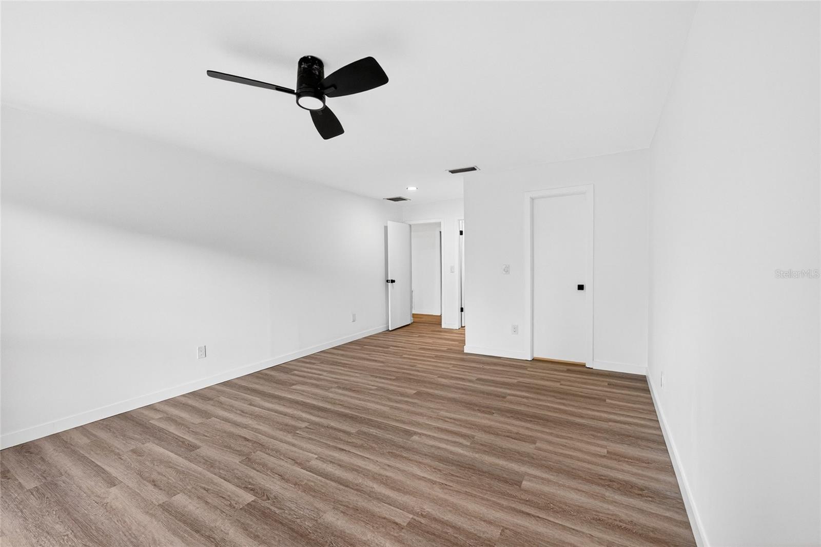 14841 OAK VINE DR, LUTZ, FL, 33559