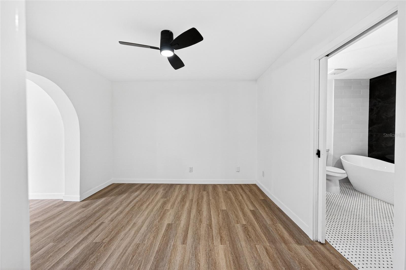 14841 OAK VINE DR, LUTZ, FL, 33559