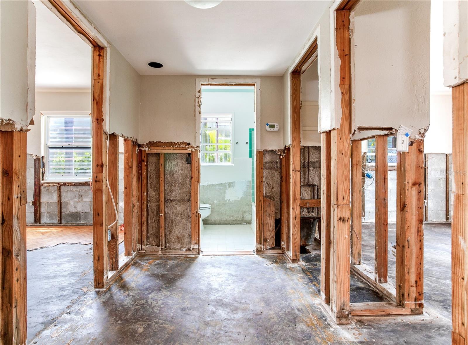 16107 GULF BLVD, REDINGTON BEACH, FL, 33708