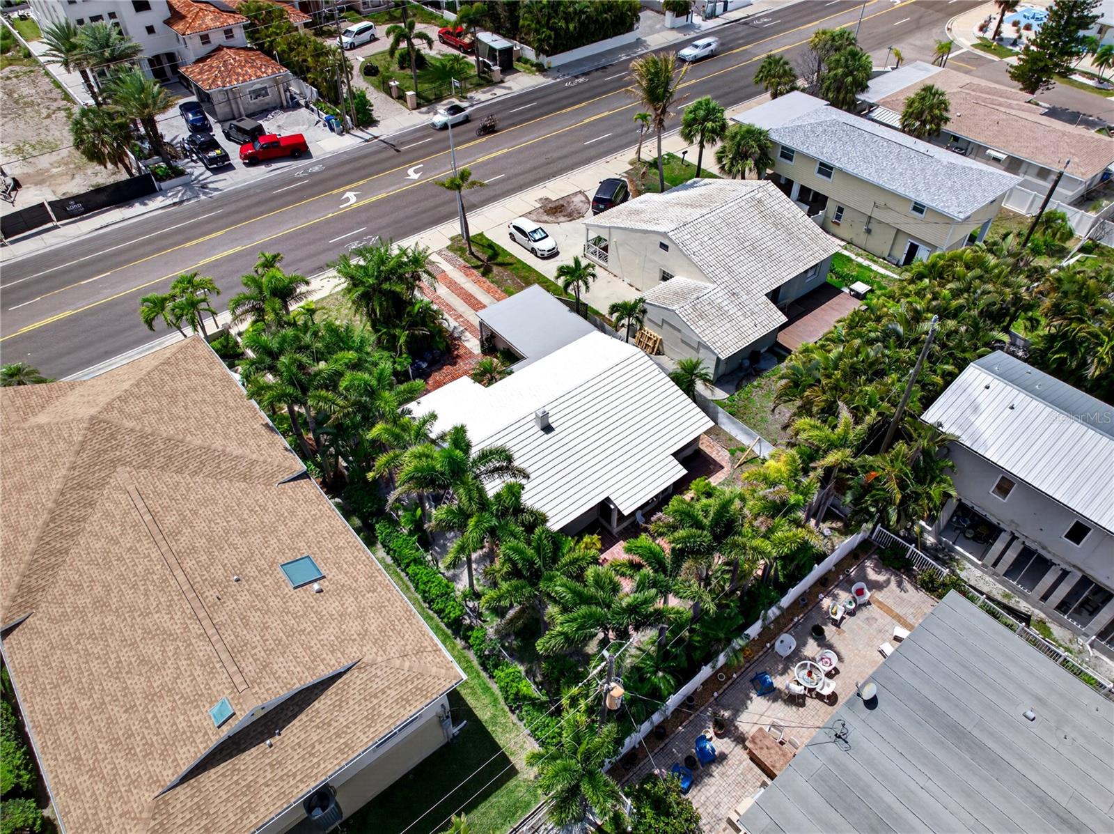 16107 GULF BLVD, REDINGTON BEACH, FL, 33708