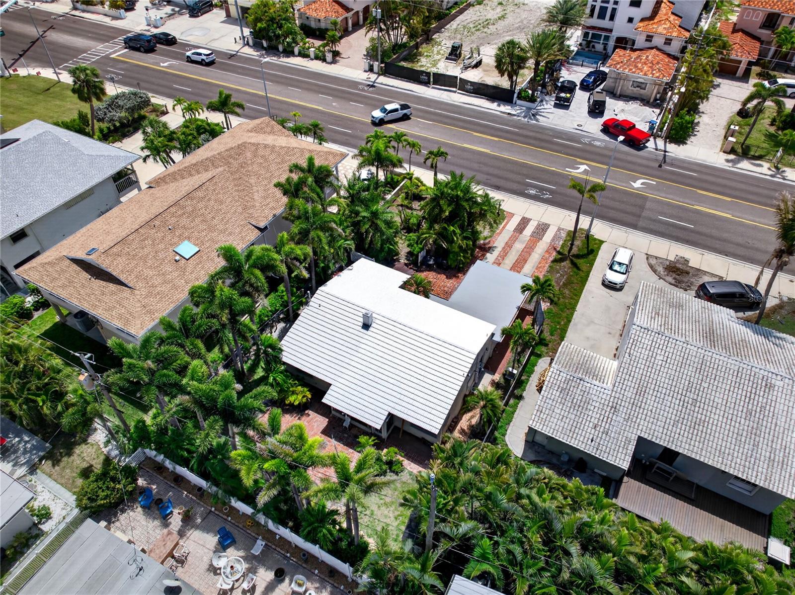 16107 GULF BLVD, REDINGTON BEACH, FL, 33708