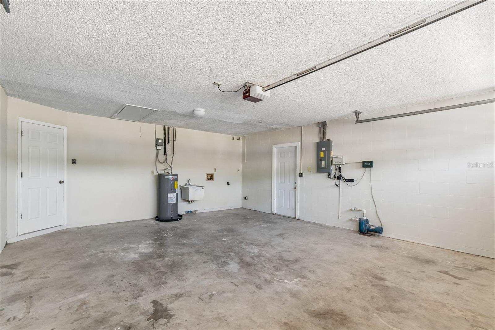 8052 GABRIEL DR, PORT RICHEY, FL, 34668