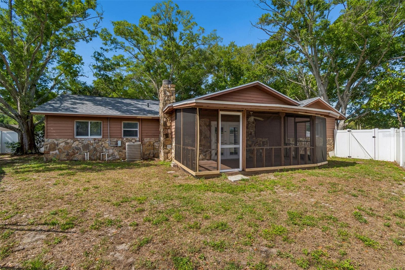 1716 MADRID DR, LARGO, FL, 33778