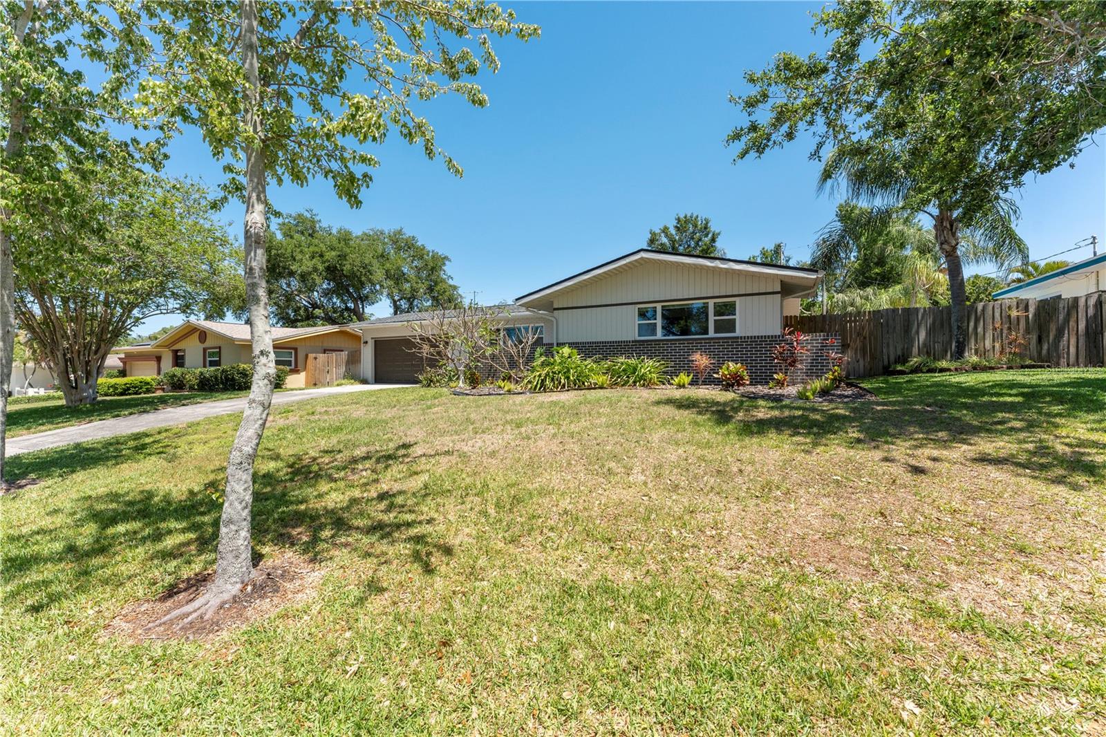 1531 PICARDY CIR, CLEARWATER, FL, 33755