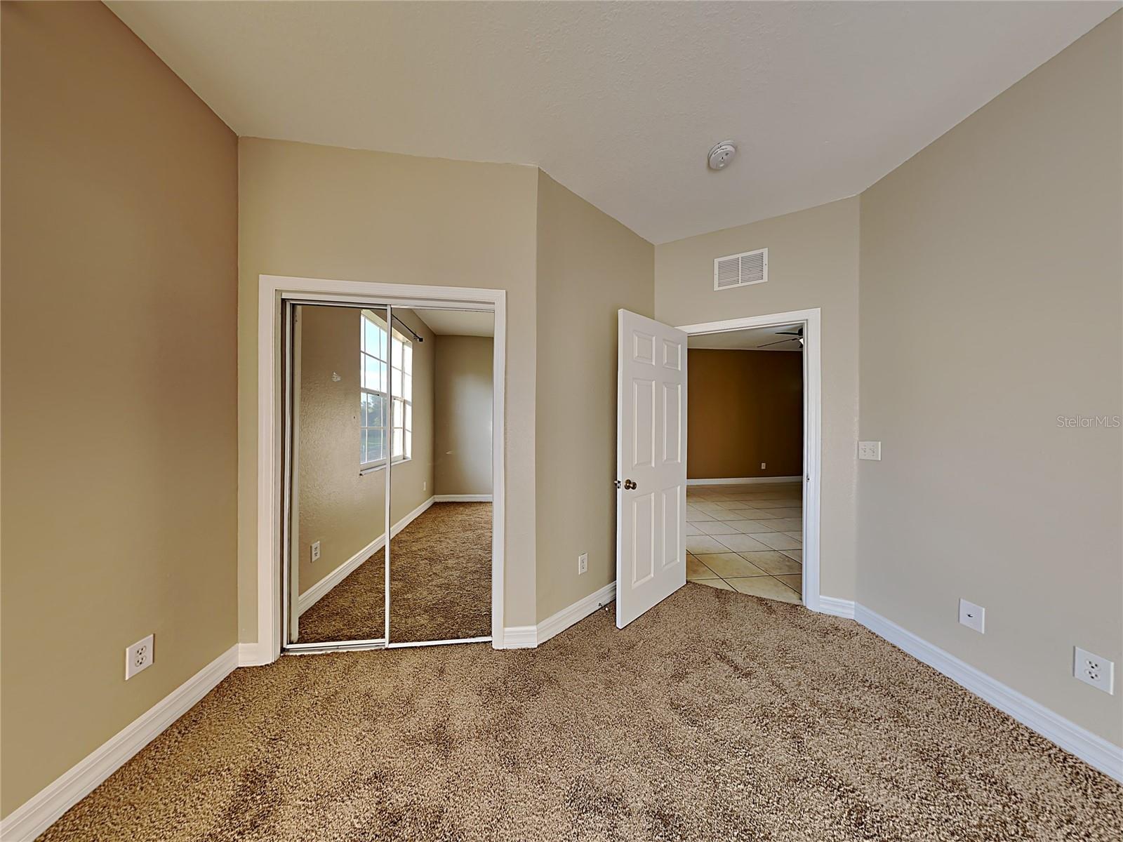 176 OCEAN BLUFF DR, POINCIANA, FL, 34759