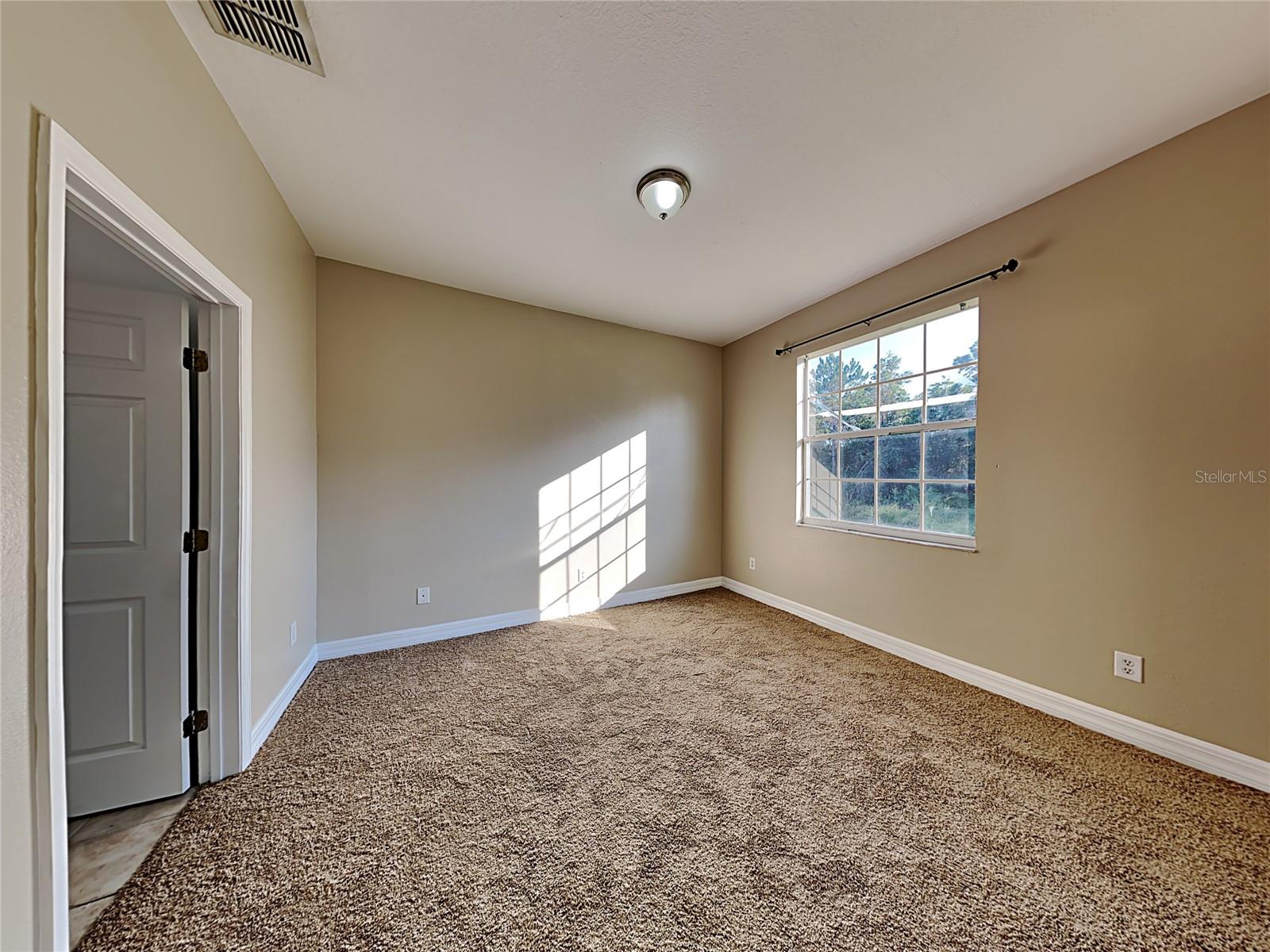 176 OCEAN BLUFF DR, POINCIANA, FL, 34759