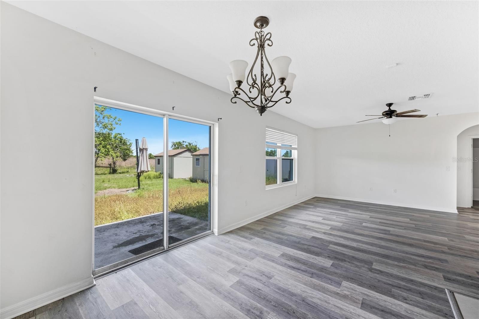 10019 GEESE TRAIL CIR, SUN CITY CENTER, FL, 33573