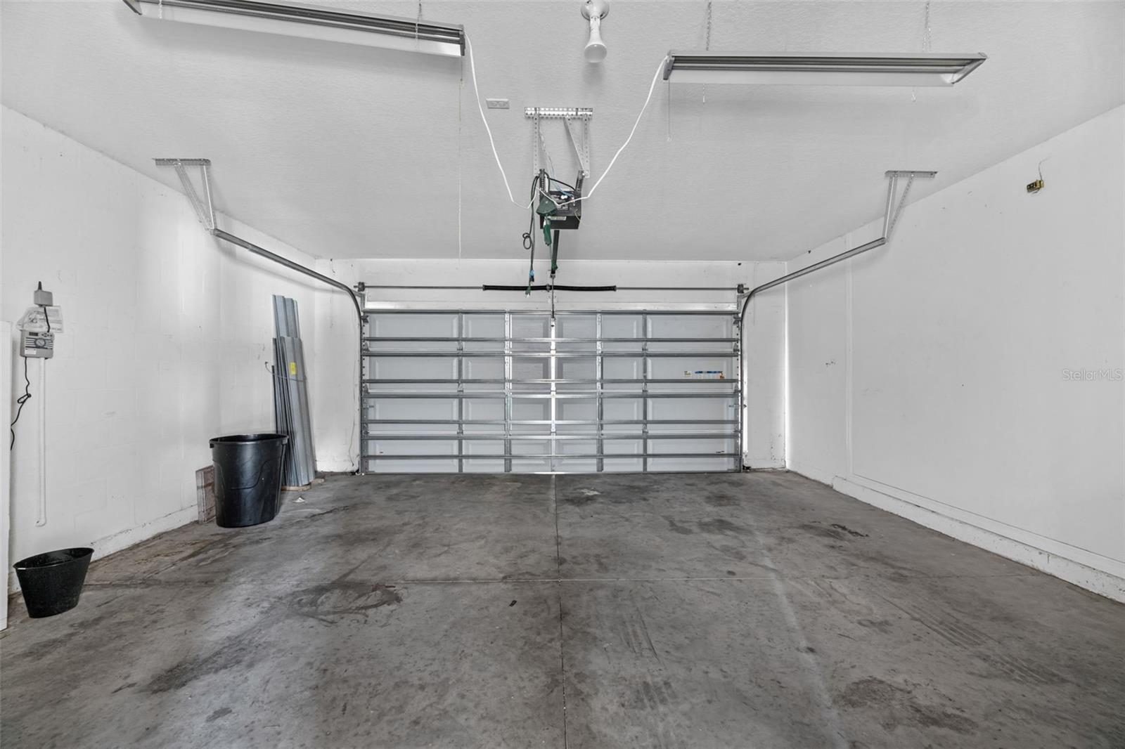 10019 GEESE TRAIL CIR, SUN CITY CENTER, FL, 33573