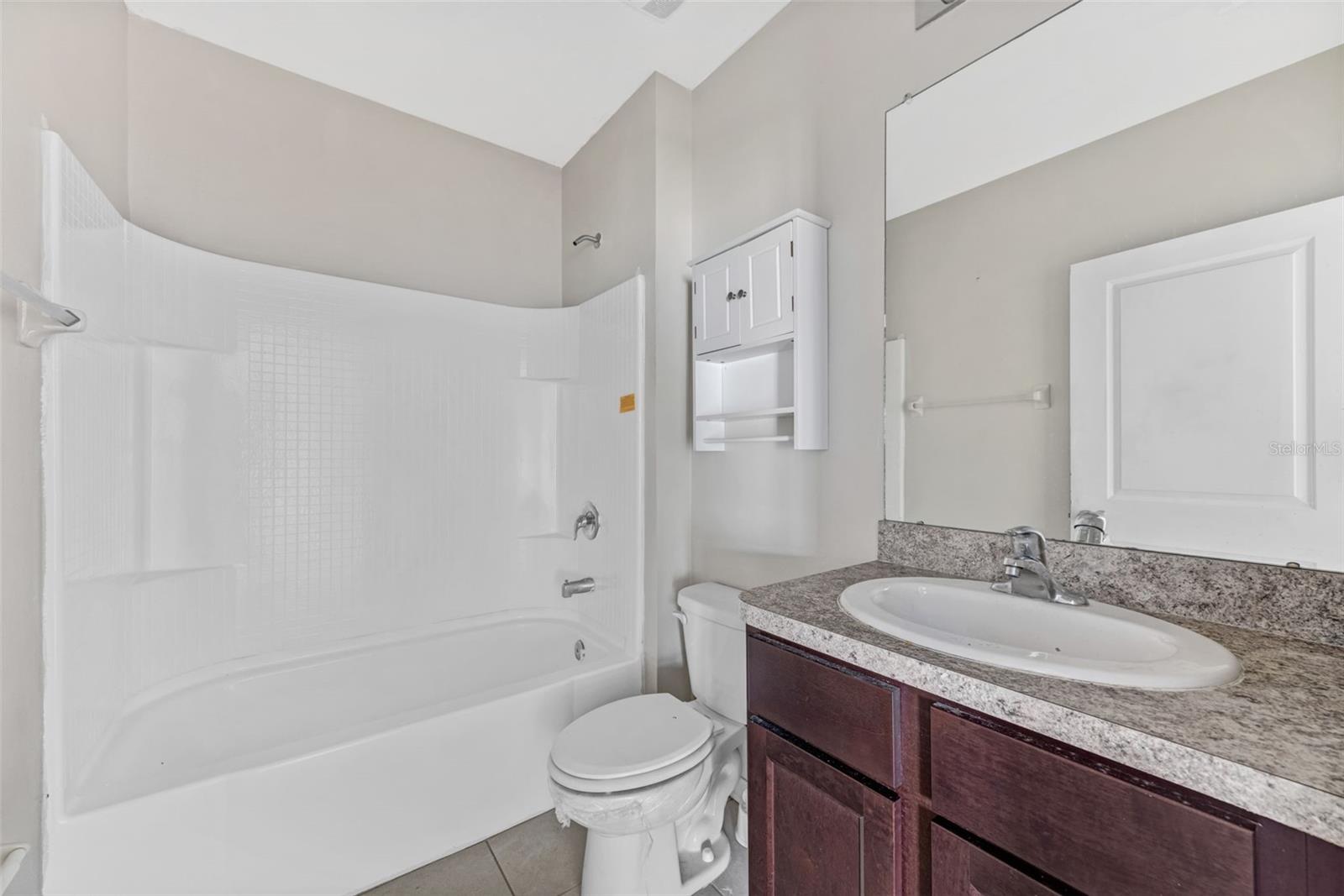 10019 GEESE TRAIL CIR, SUN CITY CENTER, FL, 33573