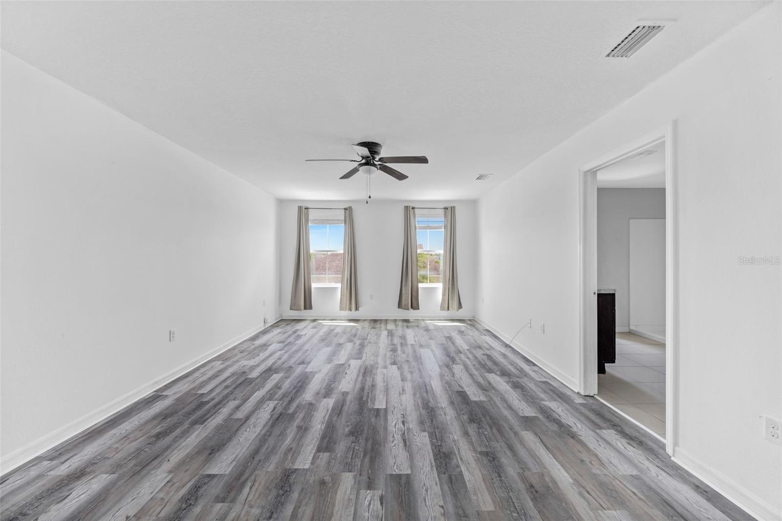 10019 GEESE TRAIL CIR, SUN CITY CENTER, FL, 33573