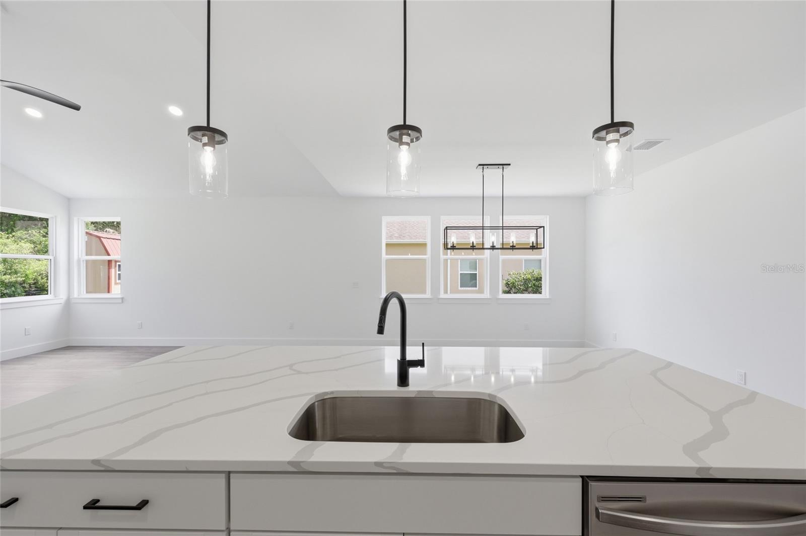 15 ULMUS PL, PALM COAST, FL, 32164