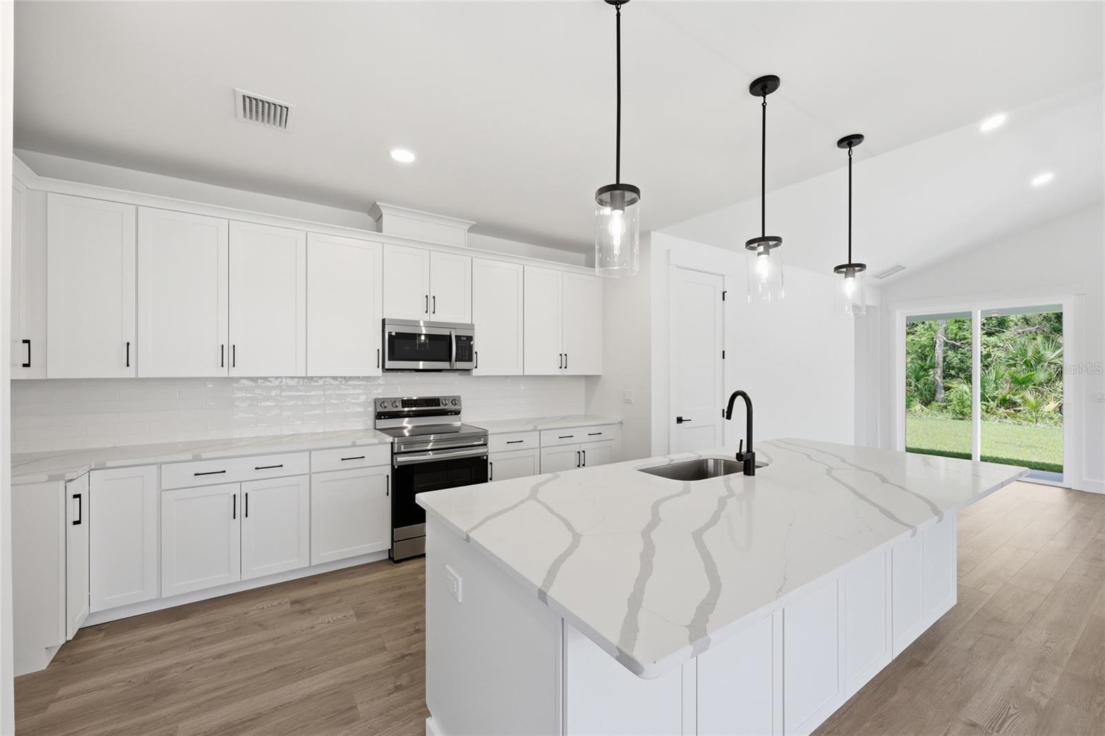 15 ULMUS PL, PALM COAST, FL, 32164