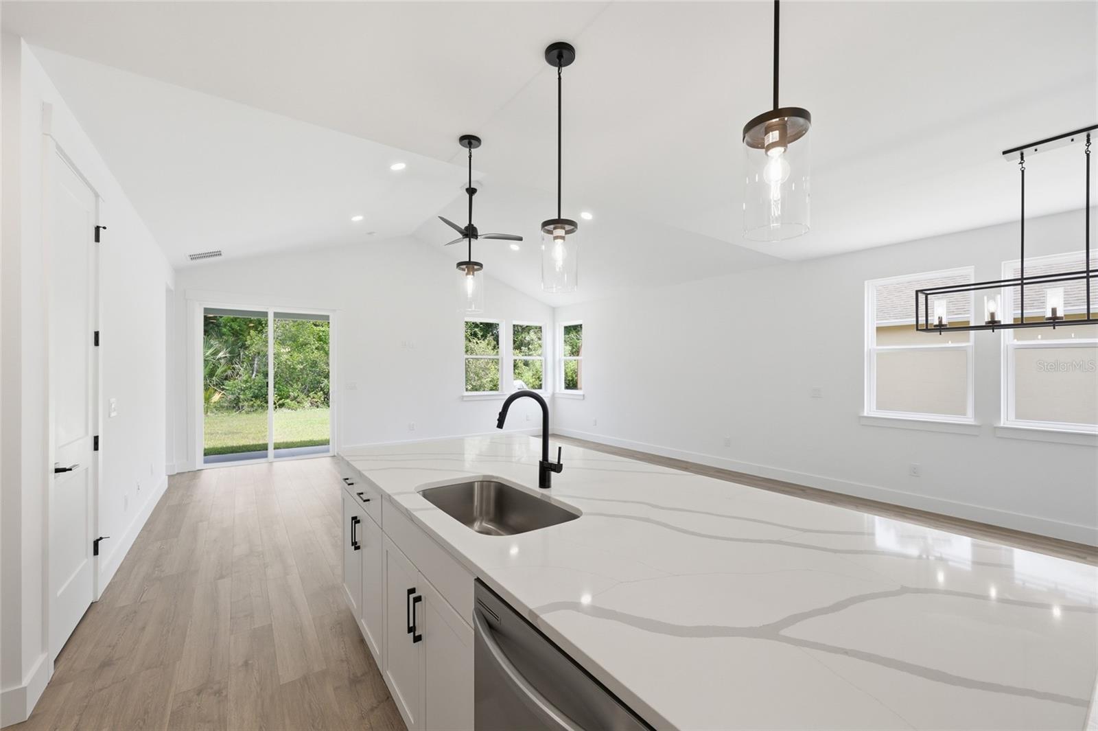 15 ULMUS PL, PALM COAST, FL, 32164