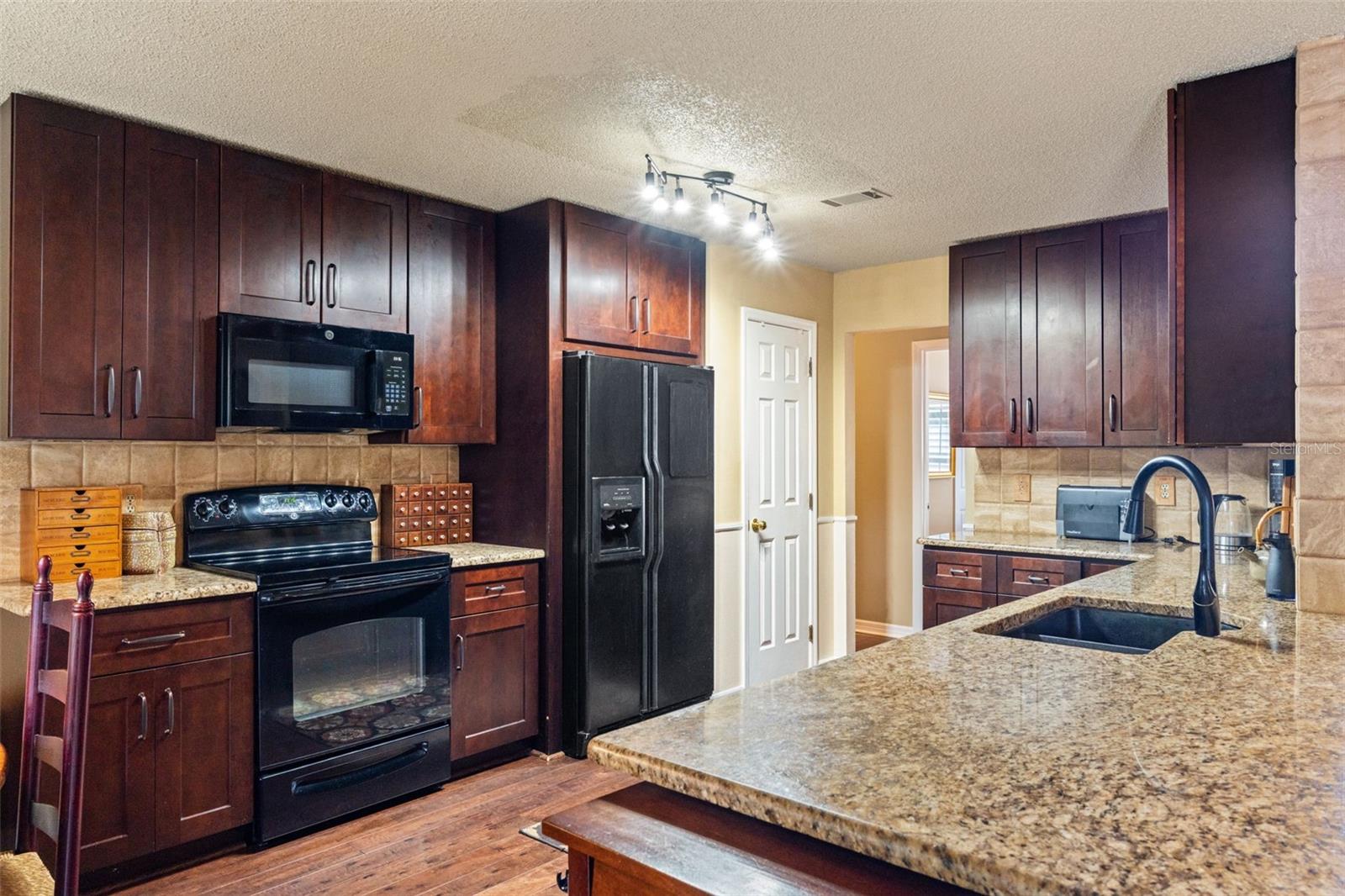 16105 CADBURY CT, TAMPA, FL, 33647