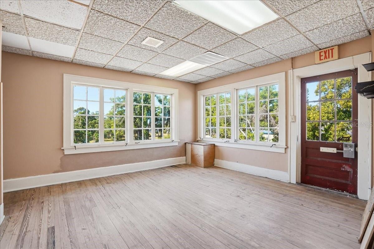 337 US-41 BUS., PALMETTO, FL, 34221