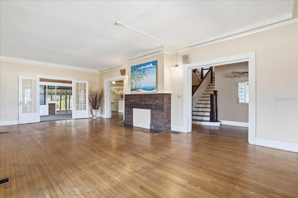 337 US-41 BUS., PALMETTO, FL, 34221