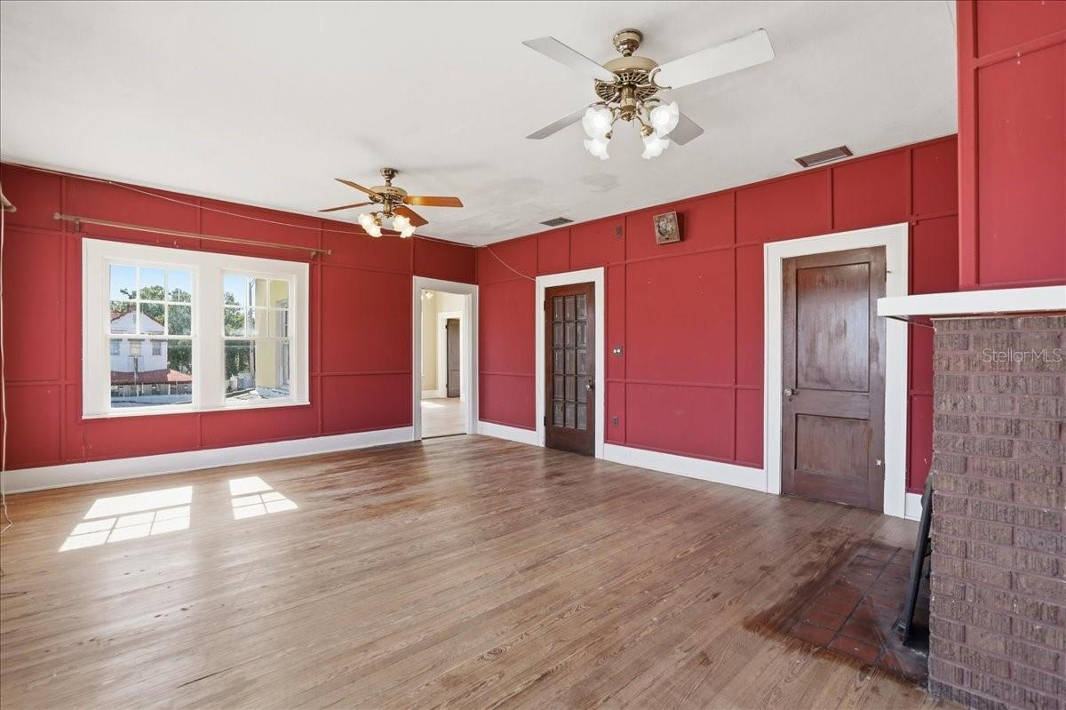 337 US-41 BUS., PALMETTO, FL, 34221