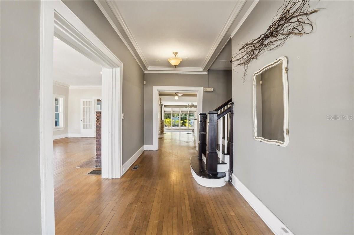 337 US-41 BUS., PALMETTO, FL, 34221